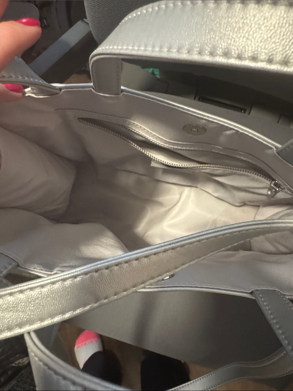 Silver Telfar Medium - Picture 3 of 3